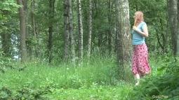 Barefoot In The Woods screen cap #0