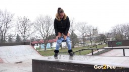 Skater Girl screen cap #3